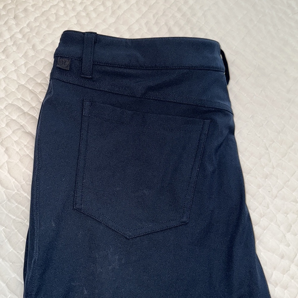Lululemon ABC Pant - Picture 3 of 3